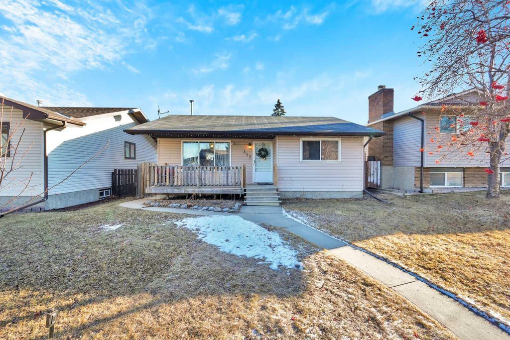 Photo of 312 Pinegreen Close NE, Calgary, AB T1Y 1W3 (MLS # A2280869)