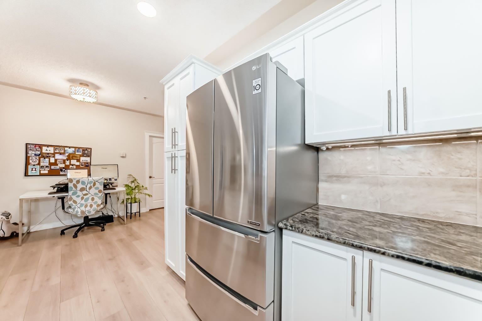 30 Discovery Ridge Close SW 114