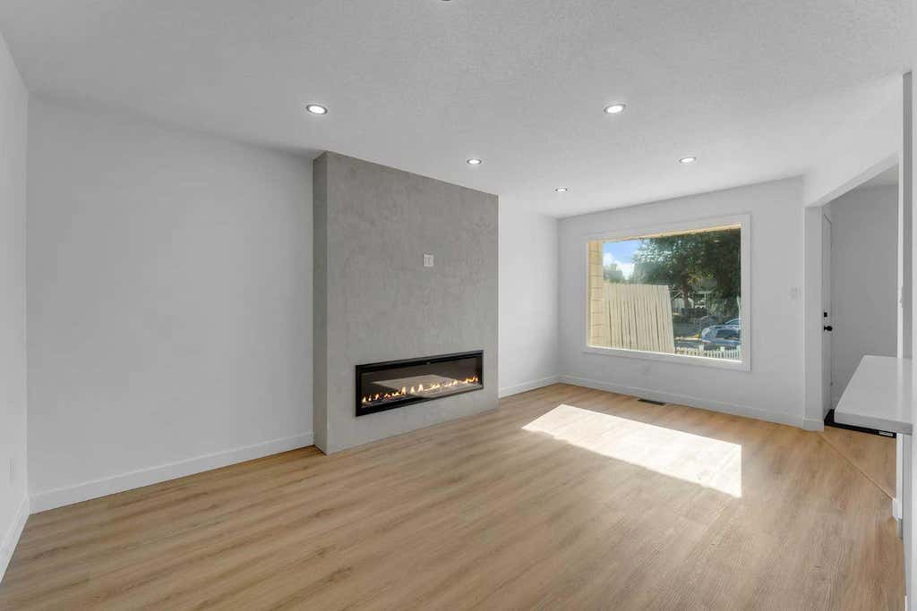 Photo of 7630 24 Street SE, Calgary, AB T2C 0Y8 (MLS # A2335452)