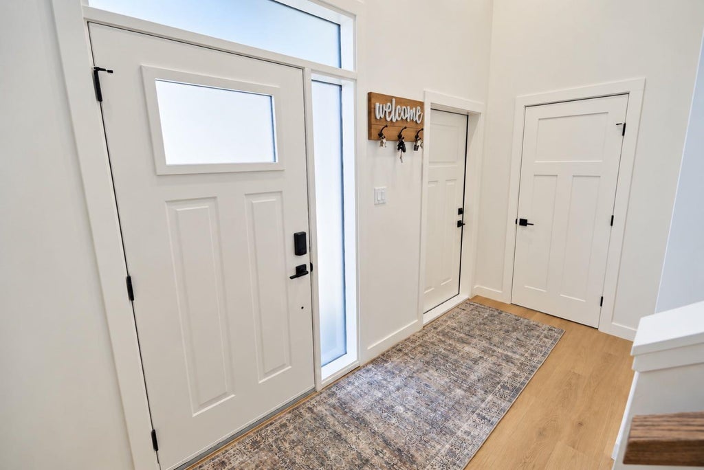 Photo of 308 10 Avenue W, Barnwell, AB T0K 0B0 (MLS # A2355614)