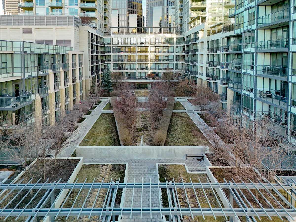 51 Waterfront Mews SW 214