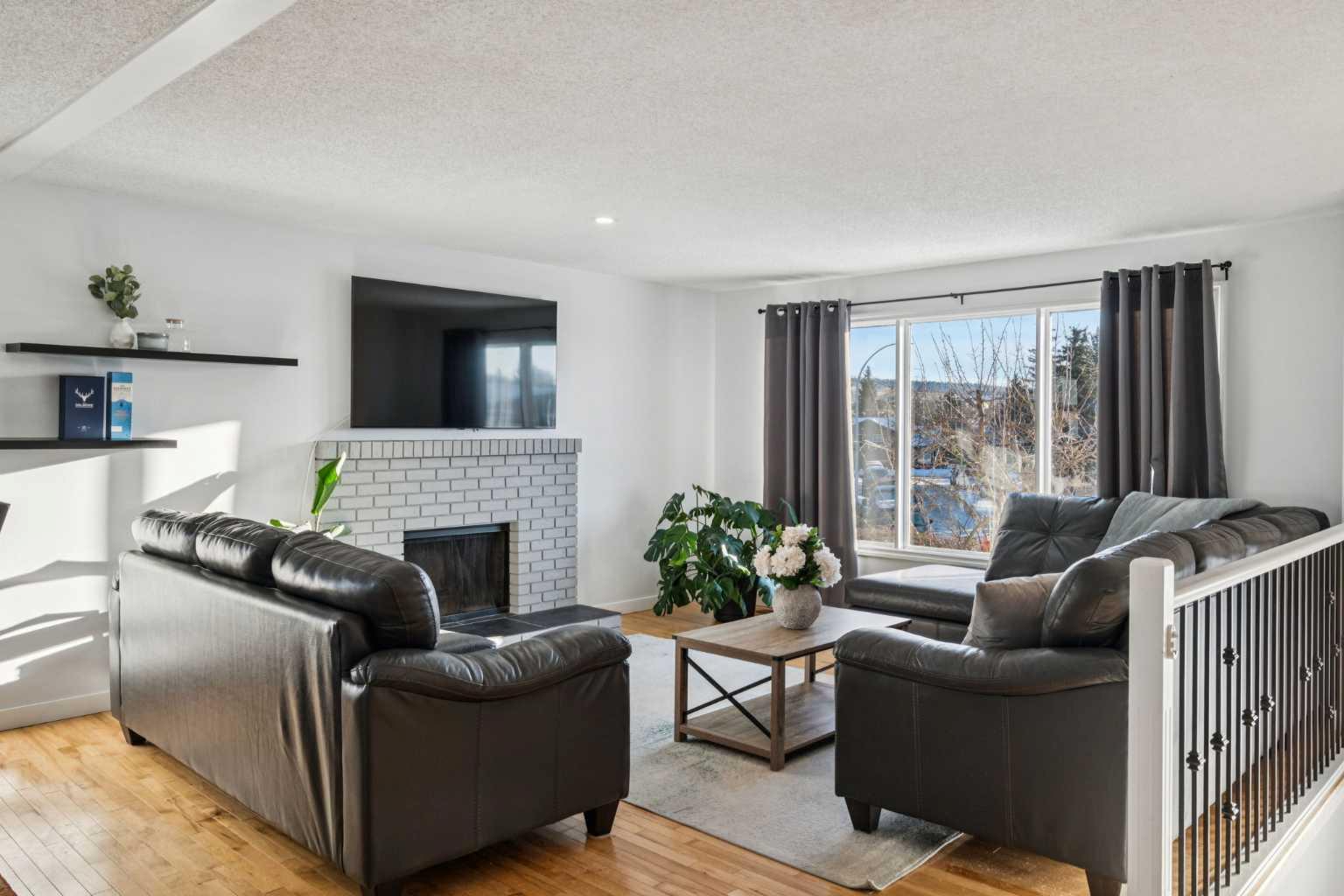 14 Glenhill Crescent