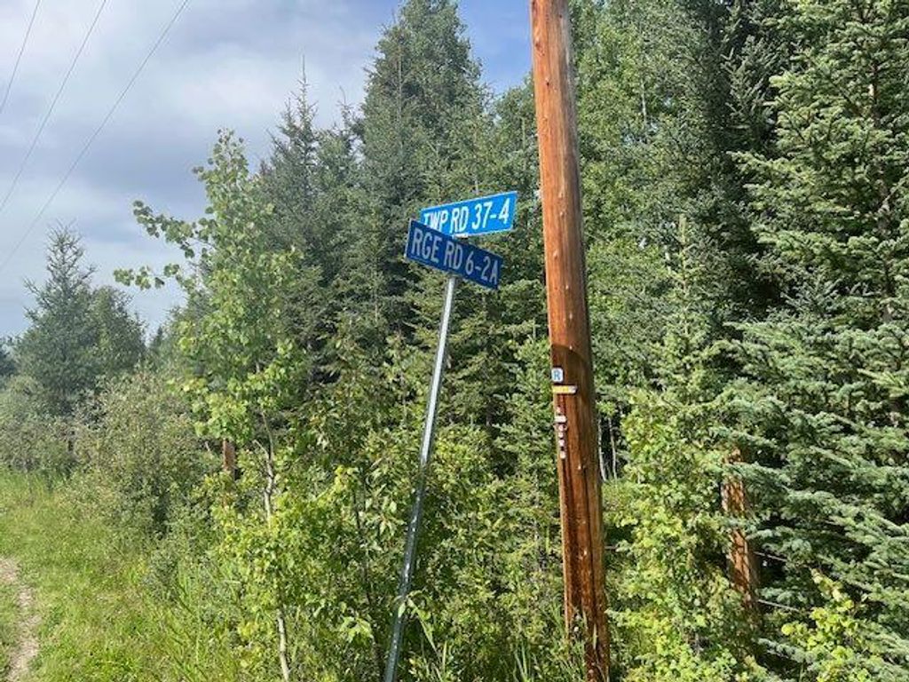 Photo of 62030 TWP 37-4, Rural Clearwater County, AB T2T 2A3 (MLS # A2308467)