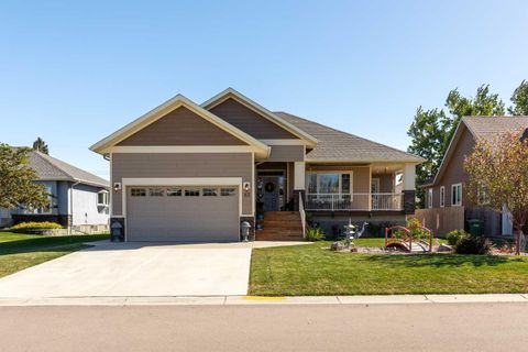 Photo of 63N 2A Street E, Magrath, AB T0K 1J0 (MLS # A2320362)