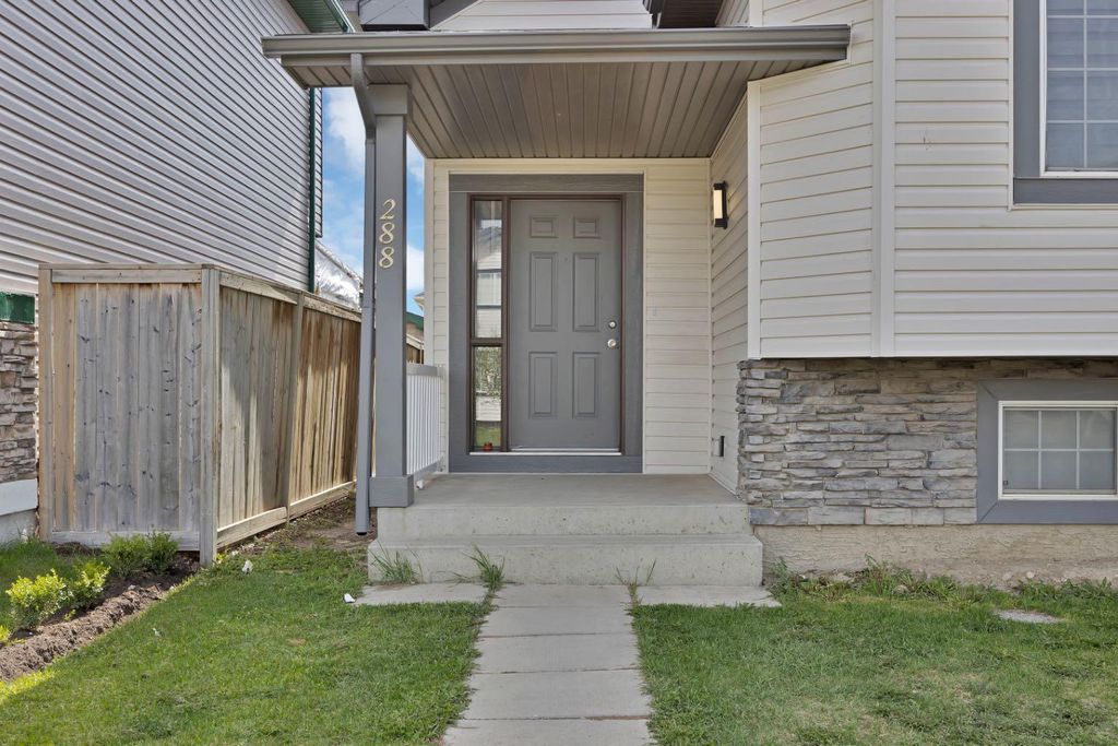 Photo of 288 Saddlemead Road NE, Calgary, AB T3J 4J4 (MLS # A2314190)