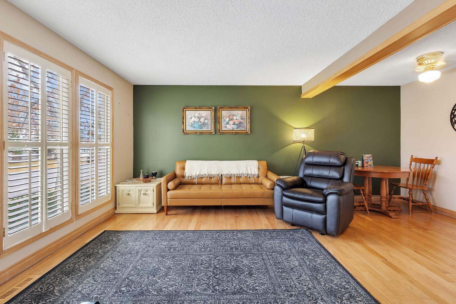 23 Millside Crescent SW