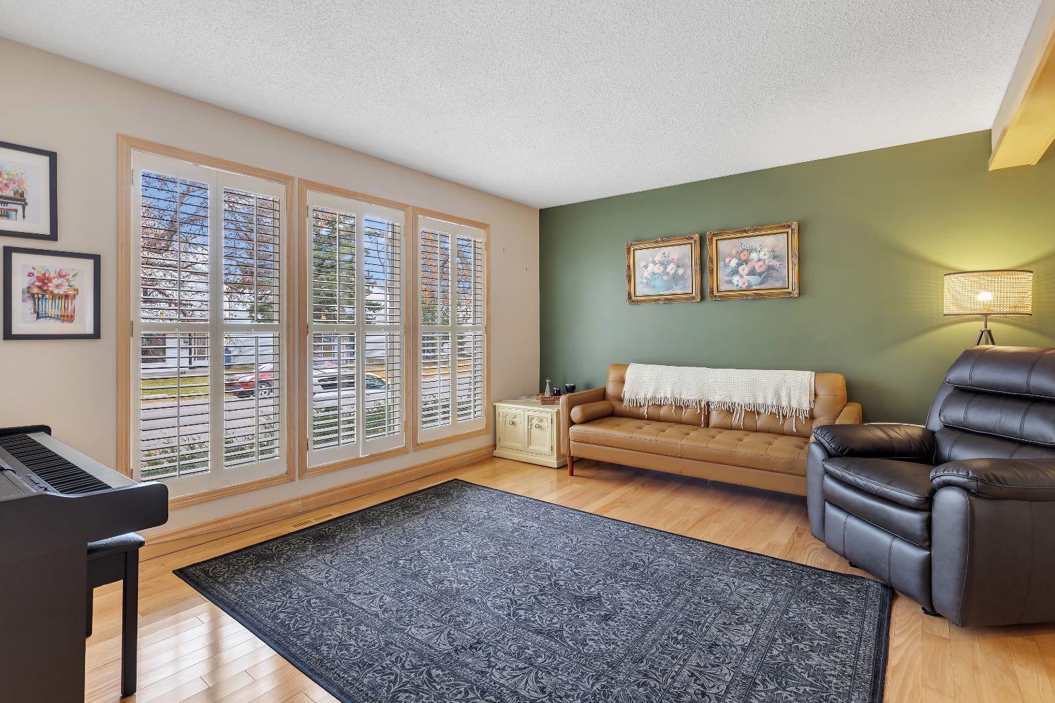 23 Millside Crescent SW