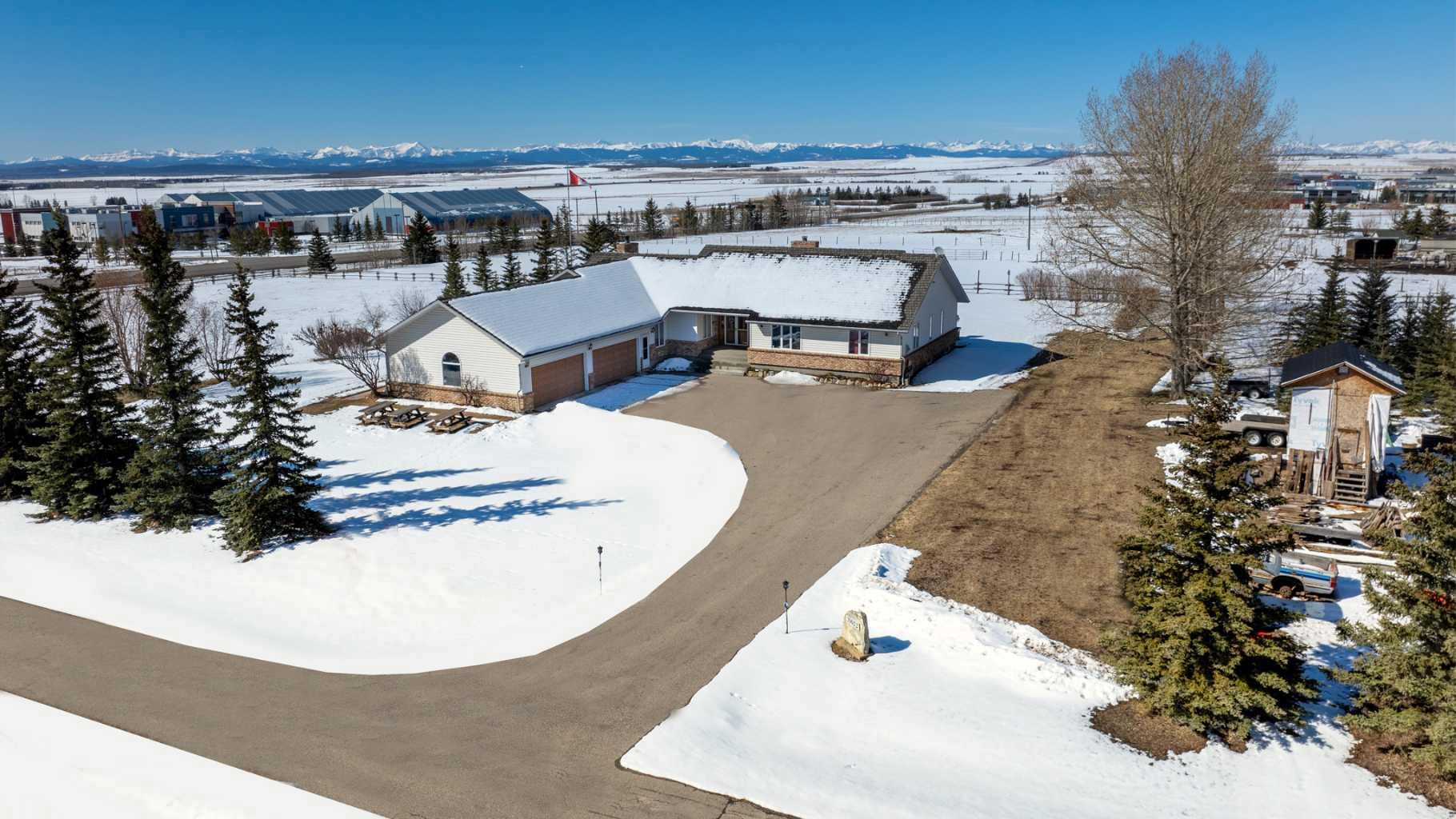 33022 Township Road 250