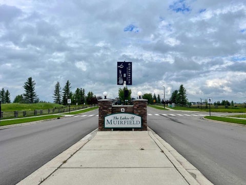 Photo of 311 Muirfield Crescent, Lyalta, AB T0J 1Y1 (MLS # A2326312)