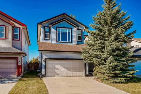 35 Everridge Road SW Calgary AB T2Y 4S8