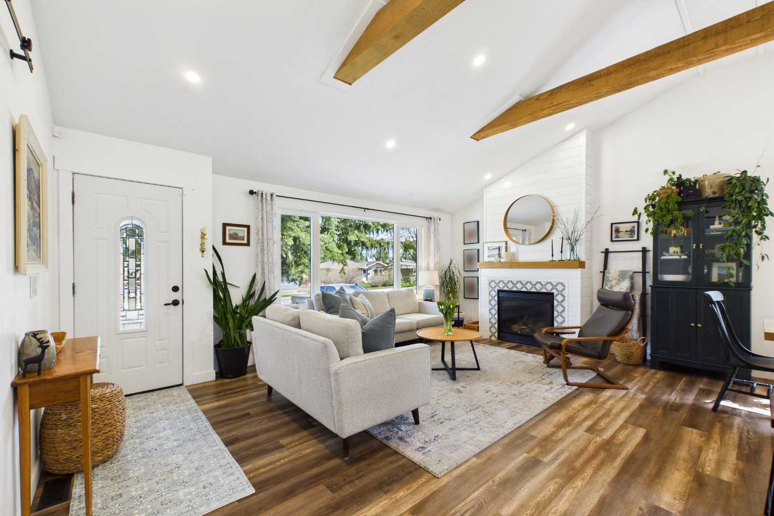 24 Henefer Road SW