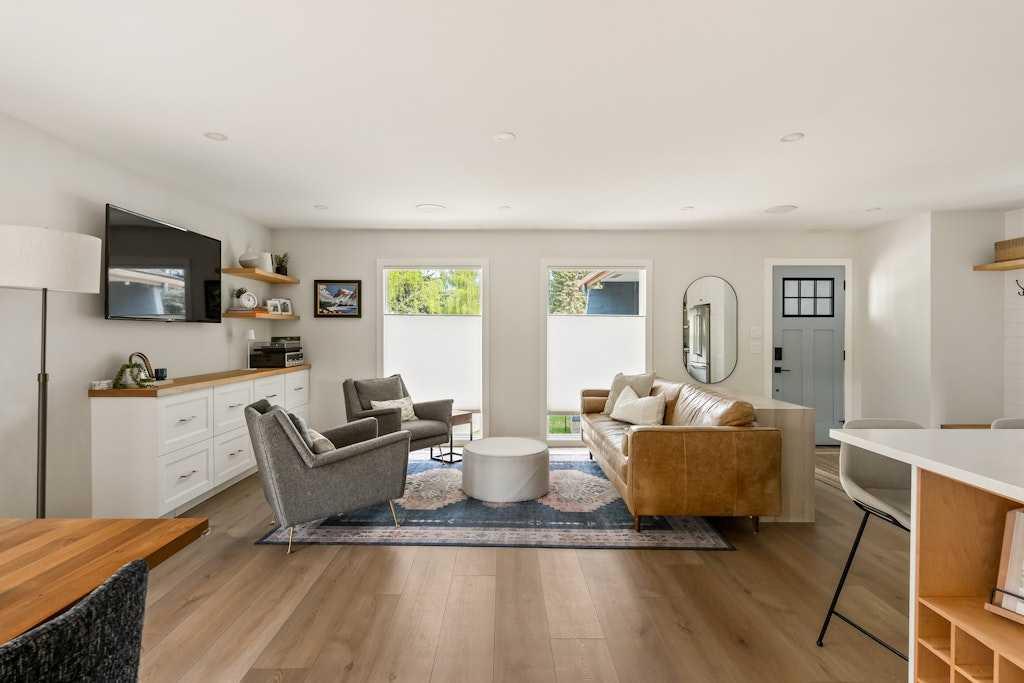 14 Oakview Place SW