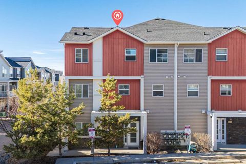 405 Redstone View NE Calgary AB T3N 0M9