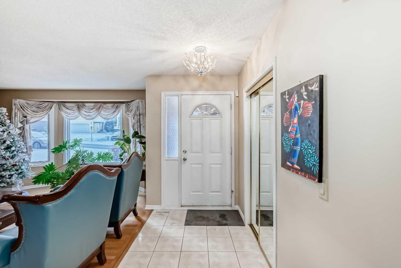 2612 Signal Hill Drive SW