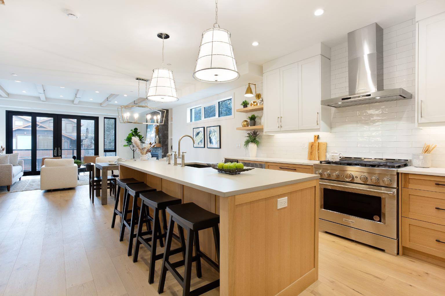 617 4th Street 1 (NE)