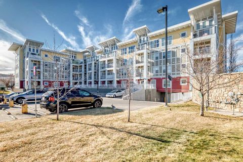 Property photo of 402 Marquis Lane Se 315, Calgary, AB T3m 2g7