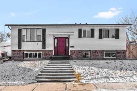 51 Huntstrom Road NE Calgary AB T2K 5W1