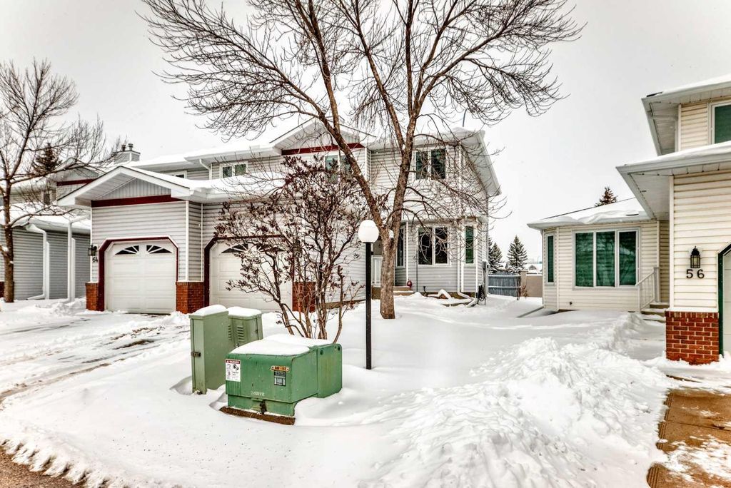 Photo of 60 Scenic Gardens NW, Calgary, AB T3L 1Y6 (MLS # A2302819)