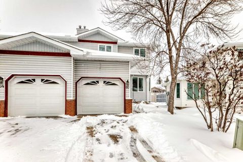 Photo of 60 Scenic Gardens NW, Calgary, AB T3L 1Y6 (MLS # A2302819)
