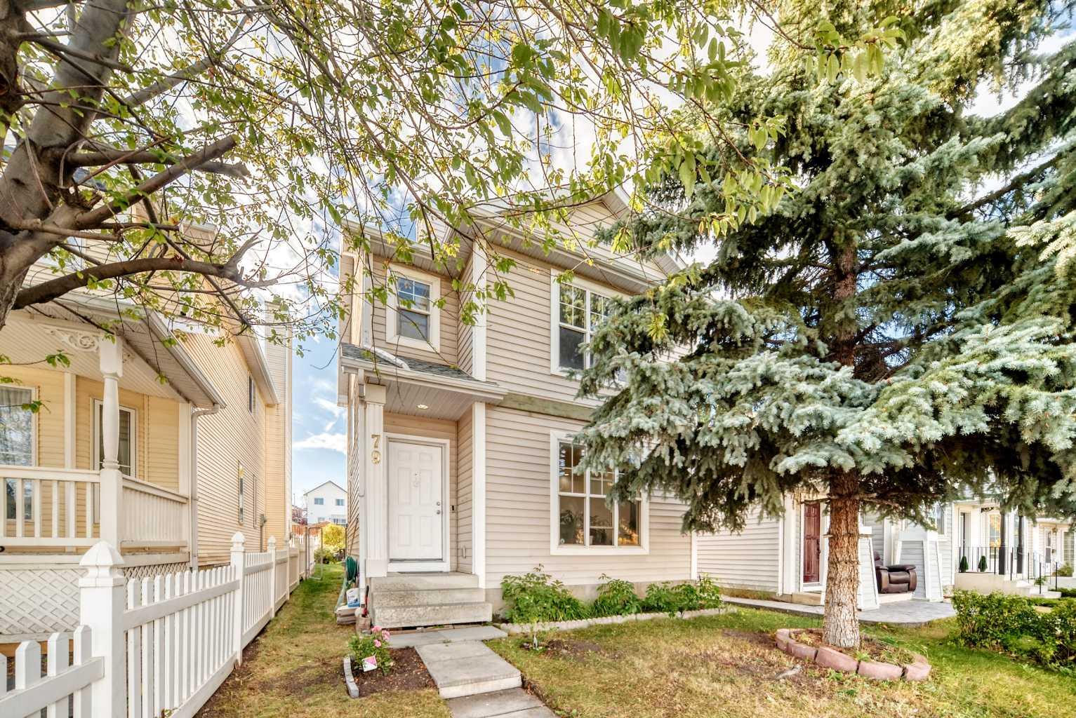 79 Hidden Crescent NW