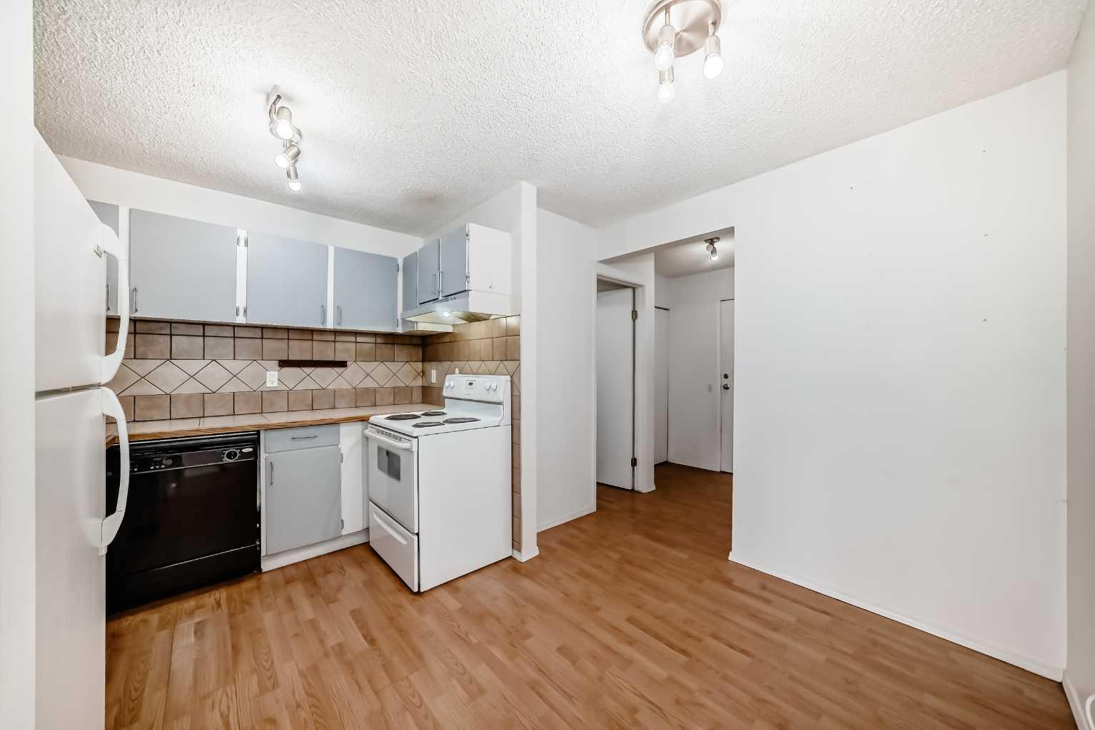 1633 26 Avenue SW 104