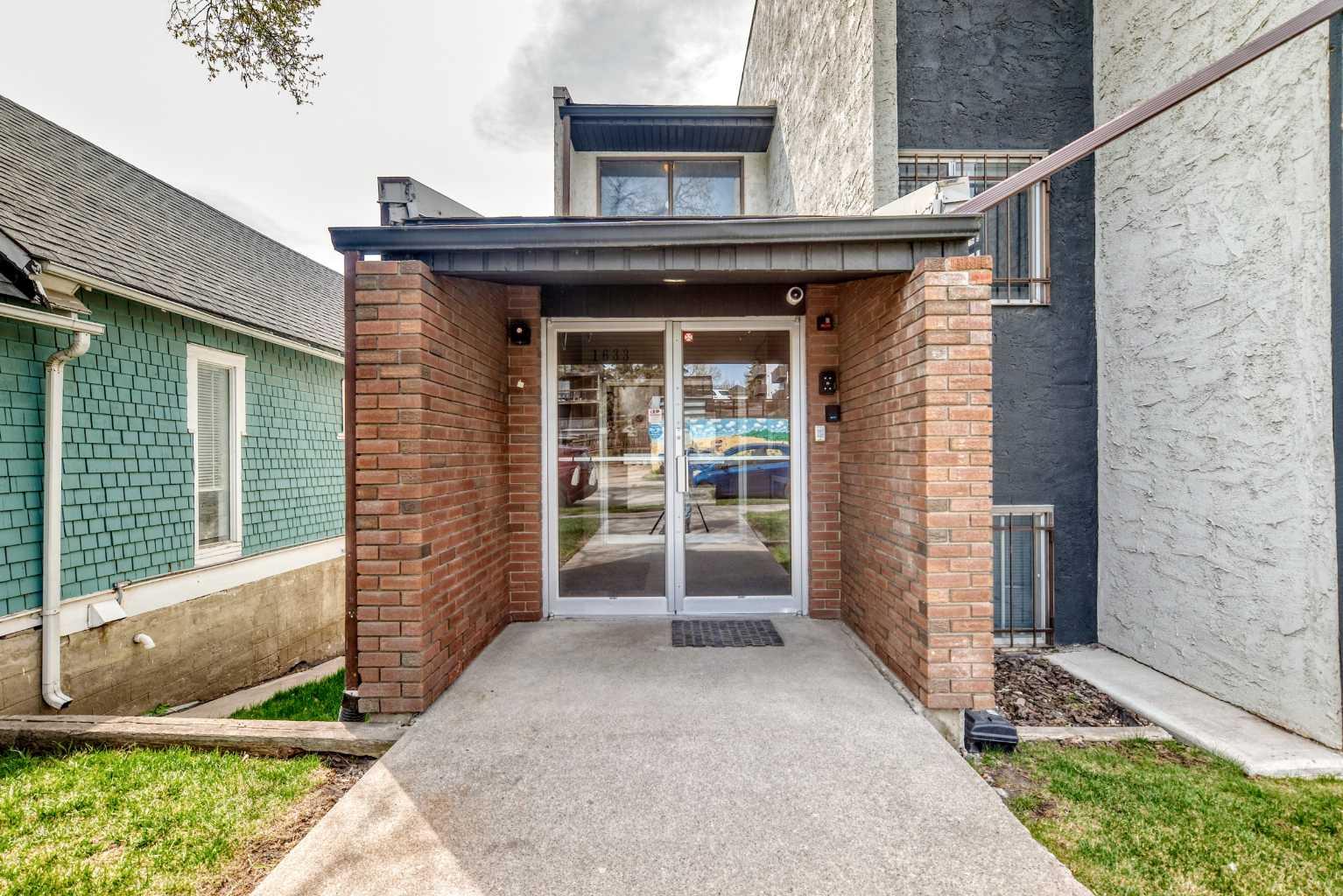 1633 26 Avenue SW 104