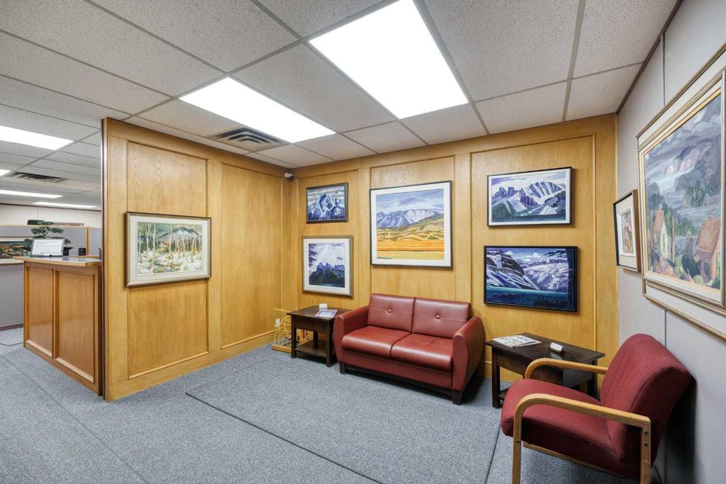Photo of 2003 14 Street NW #104, Calgary, AB T2M 3N4 (MLS # A2295310)