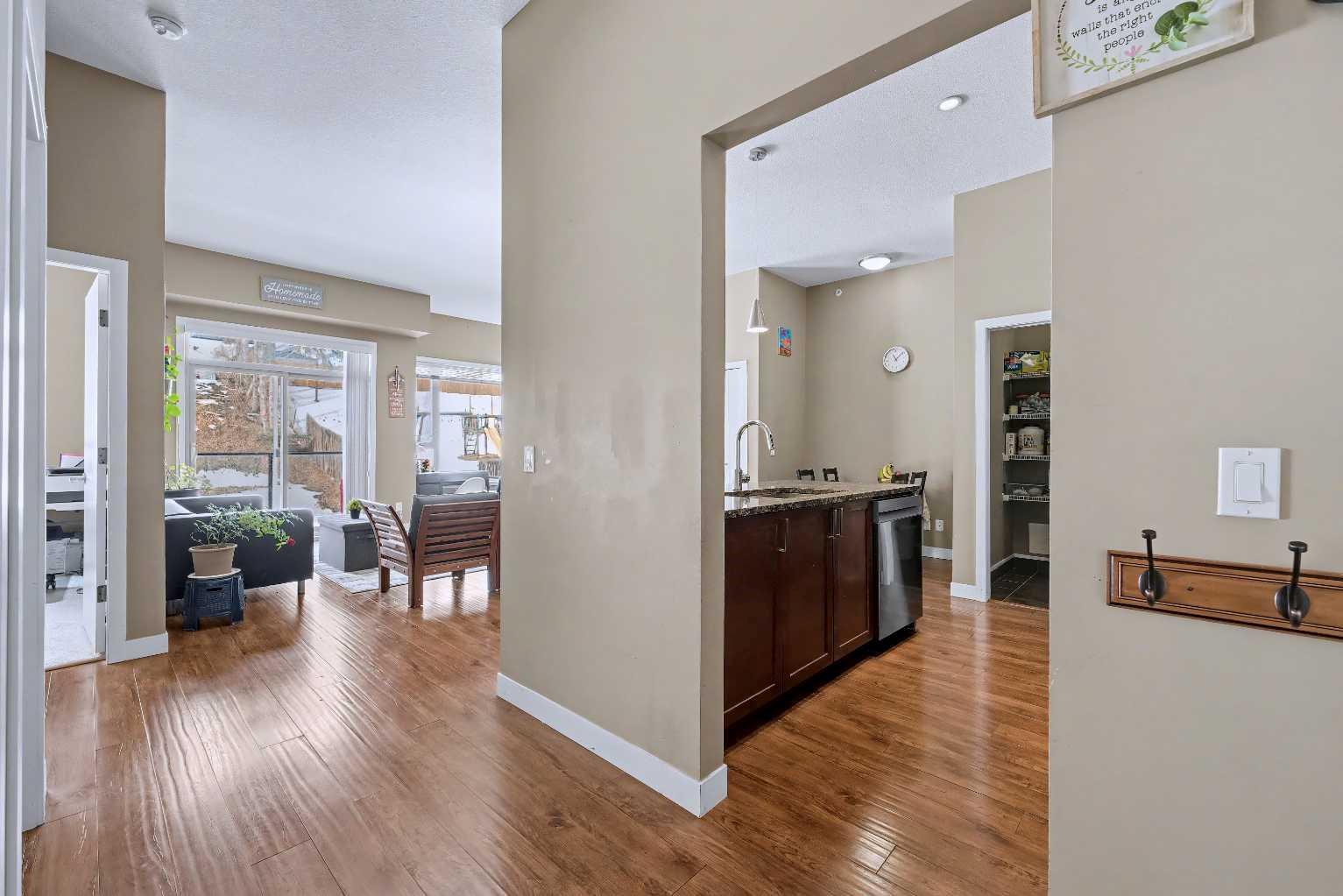 4303 1 Street NE 417