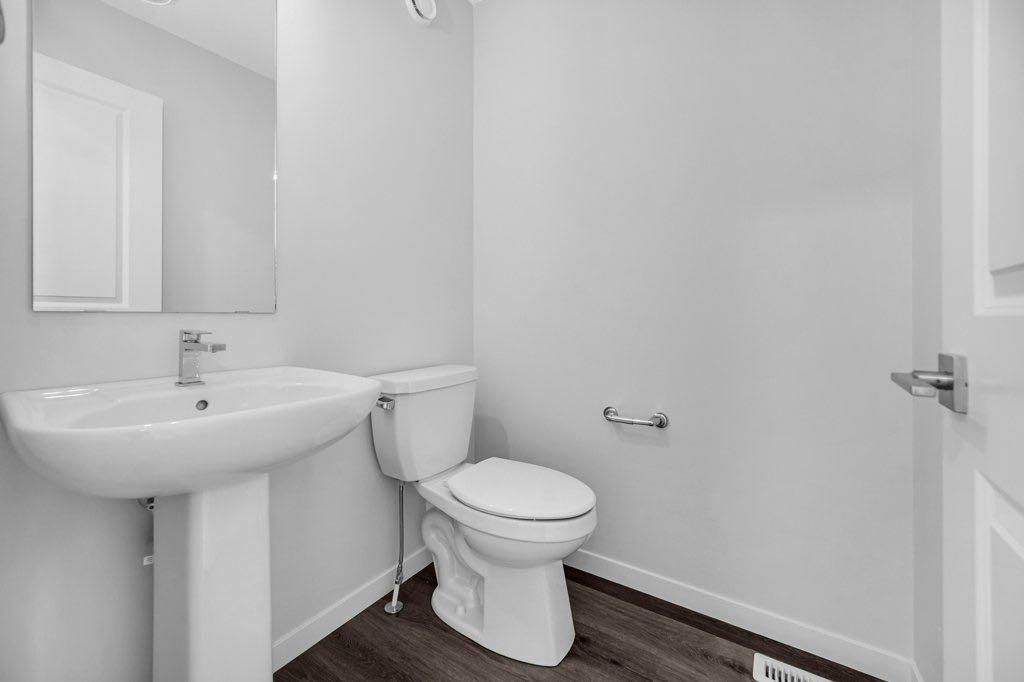 1945 Cornerstone Boulevard NE