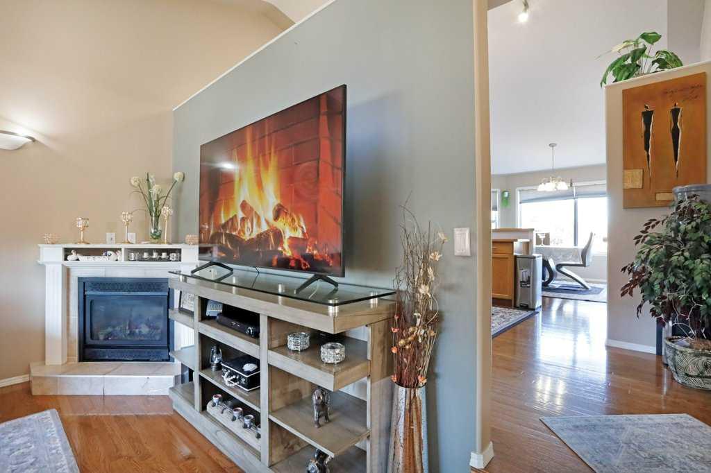 123 Southshore Drive E