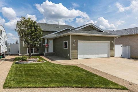 Photo of 168 Hunt Crescent NE, Medicine Hat, AB T1C 1Y5 (MLS # A2331003)