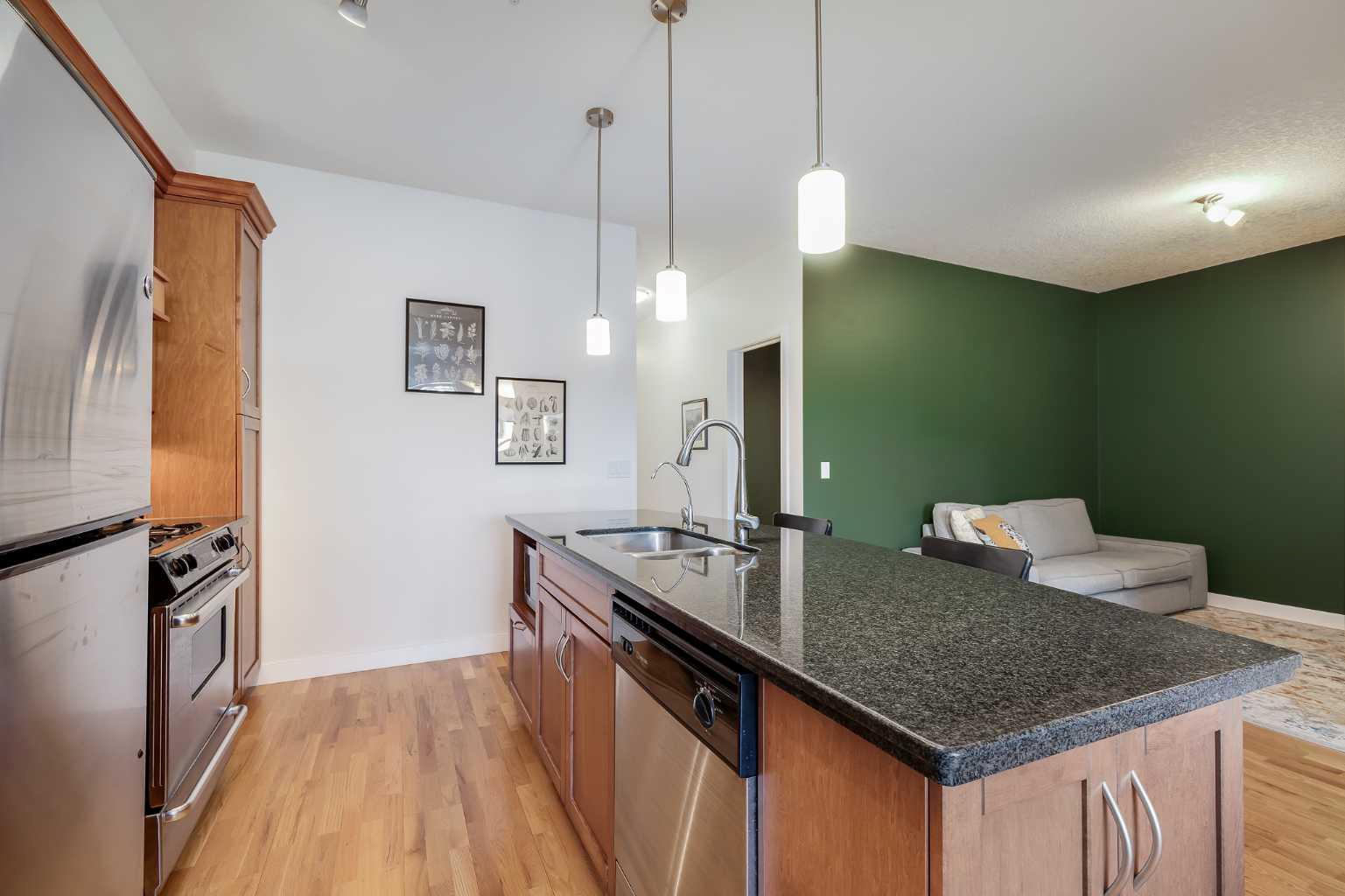 1818 14 Street SW 206