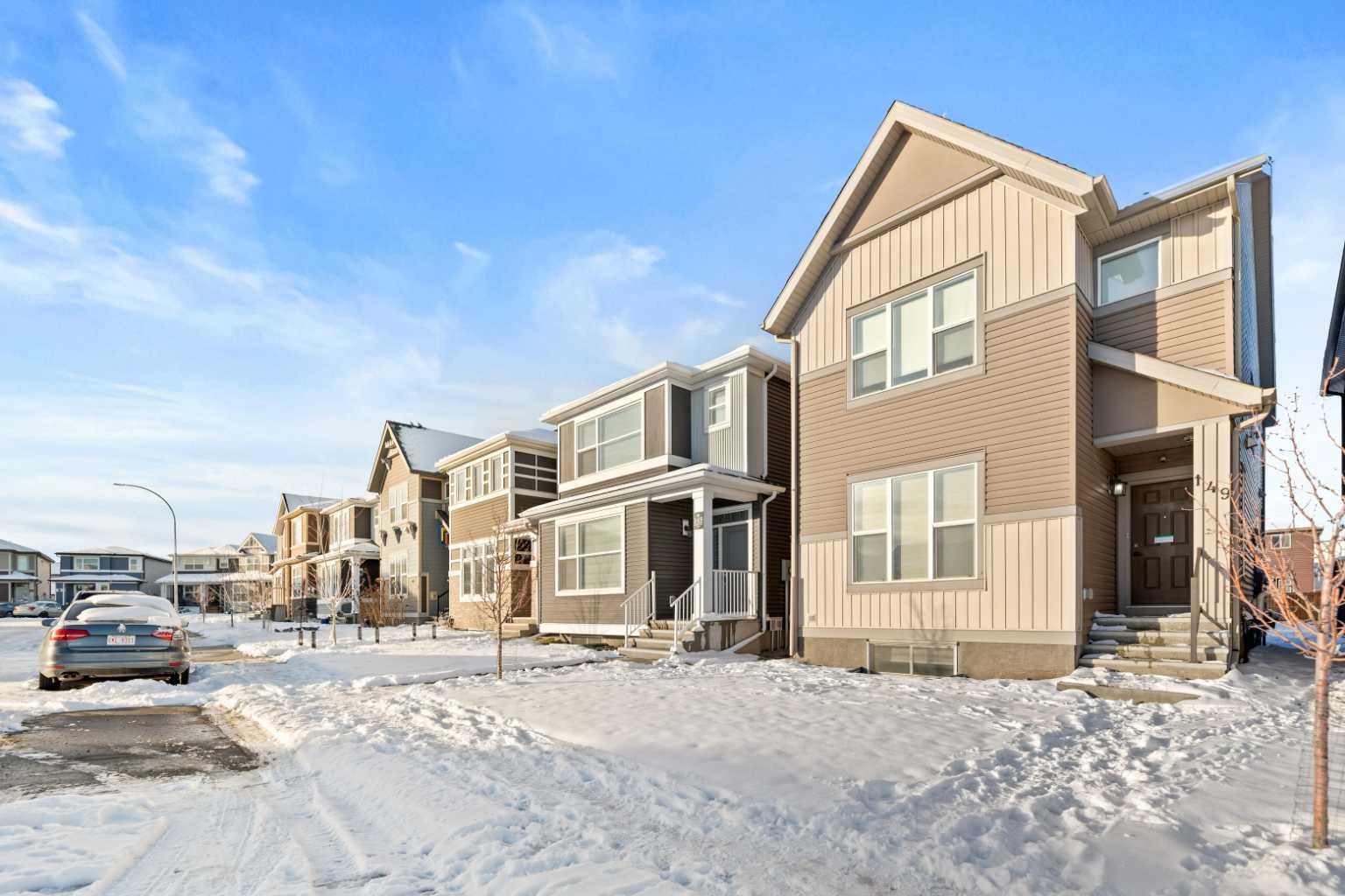 149 Corner Ridge Mews NE