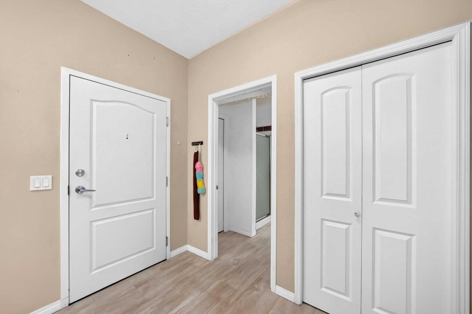 43 Sunrise Loop SE 211