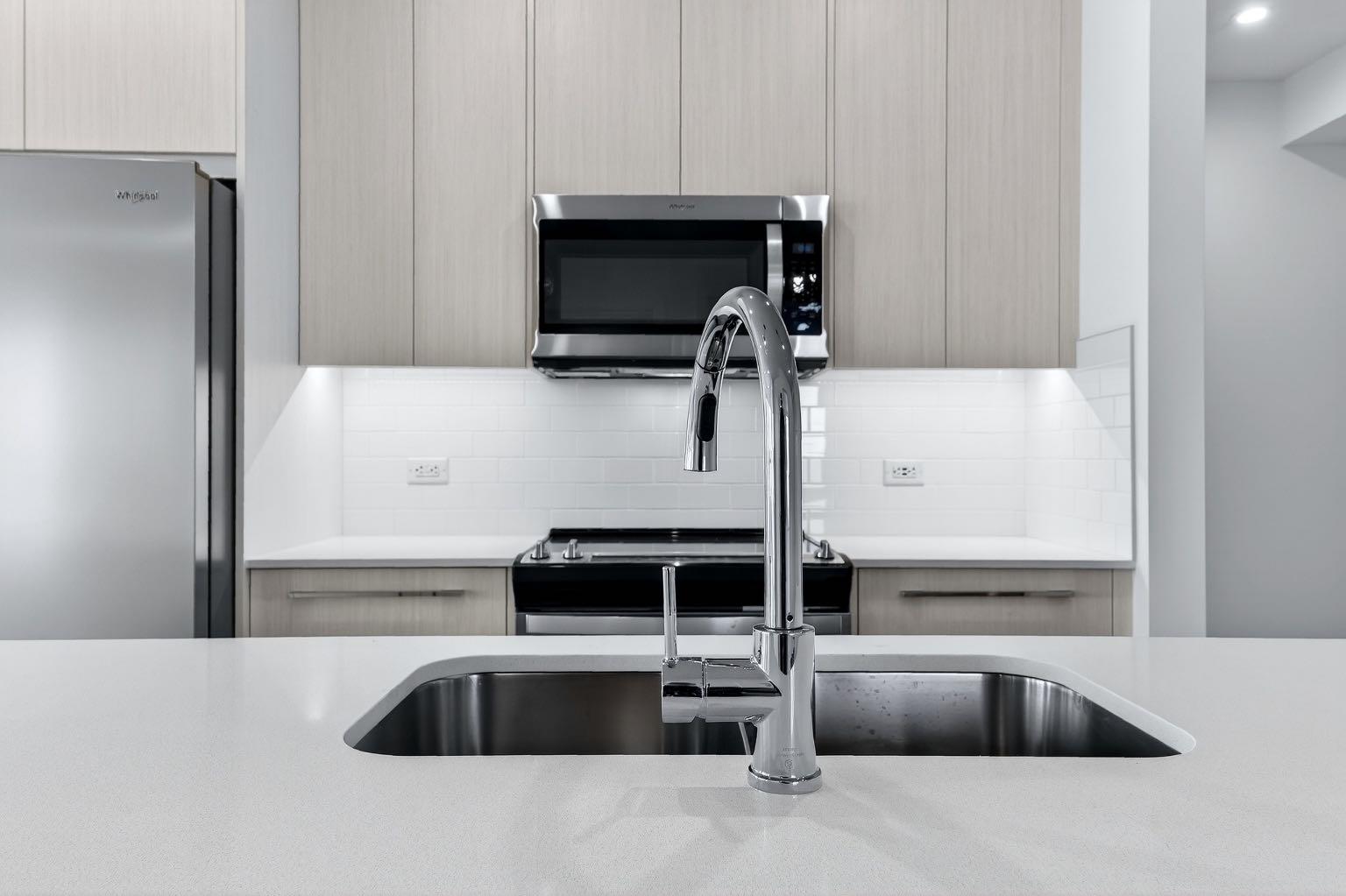 44 Skyview Parkway NE 1305