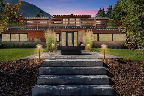 115 Spray Avenue Banff AB T1L 1A1