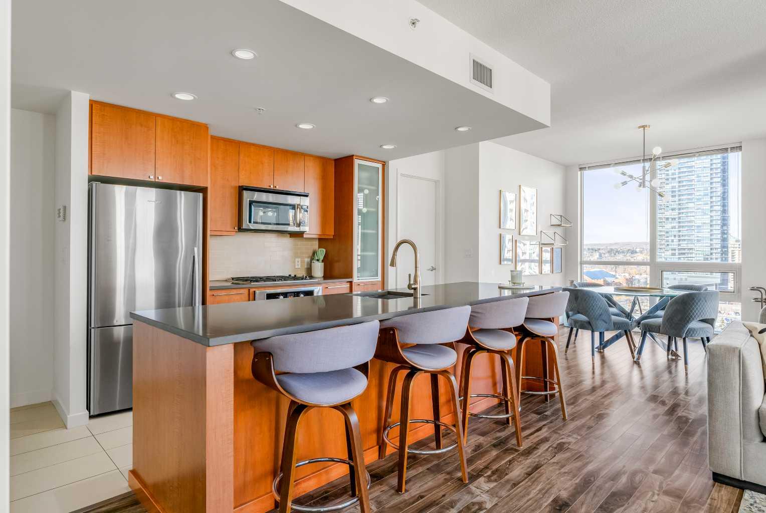 1118 12 Avenue SW 1204