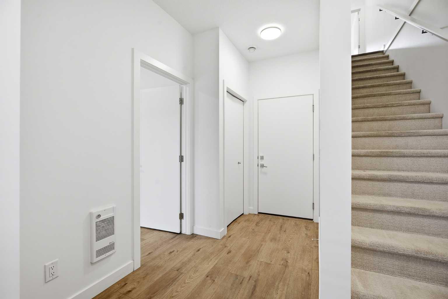 669 Savanna Boulevard NE 216