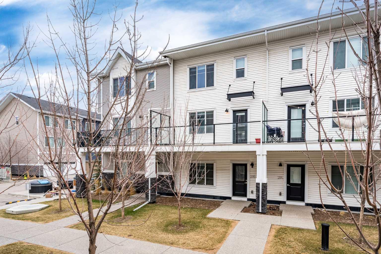 669 Savanna Boulevard NE 216