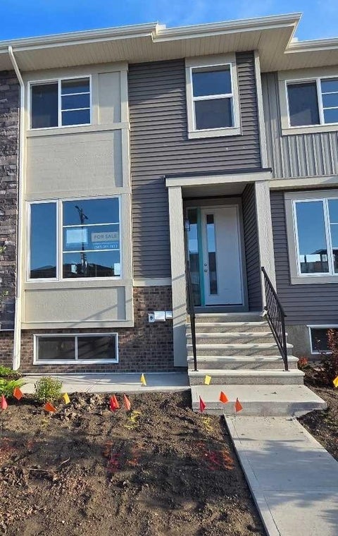 Photo of 195 Lanark Boulevard SE, Airdrie, AB T4A 3R7 (MLS # A2334189)