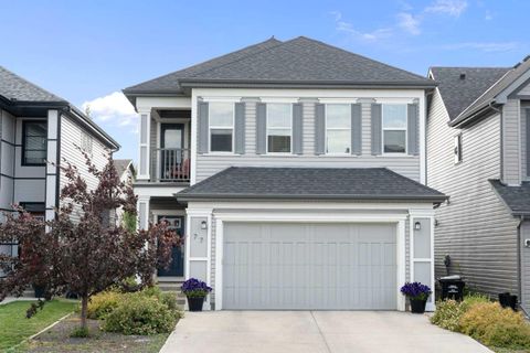 77 Copperpond Street SE Calgary AB T2Z 0L2