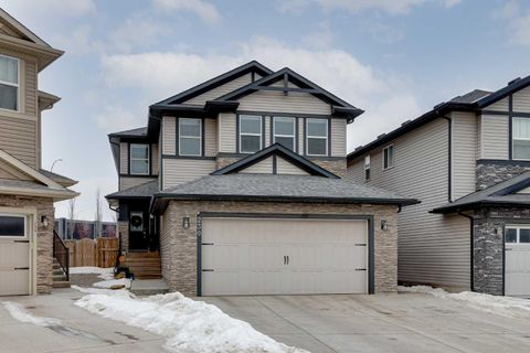 Photo of 230 Nolanhurst Bay NW, Calgary, AB T3R 1S5 (MLS # A2290892)