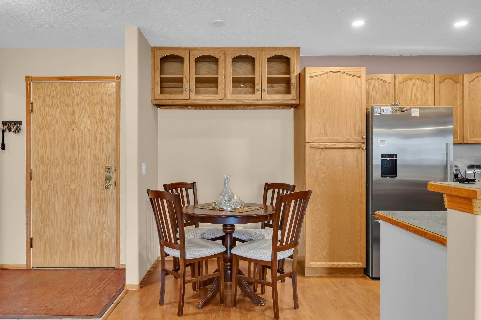 728 Country Hills Road NW 106