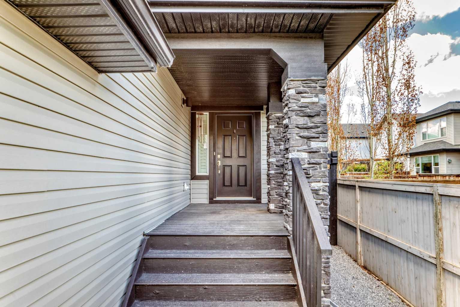 71 Hillcrest Street SW
