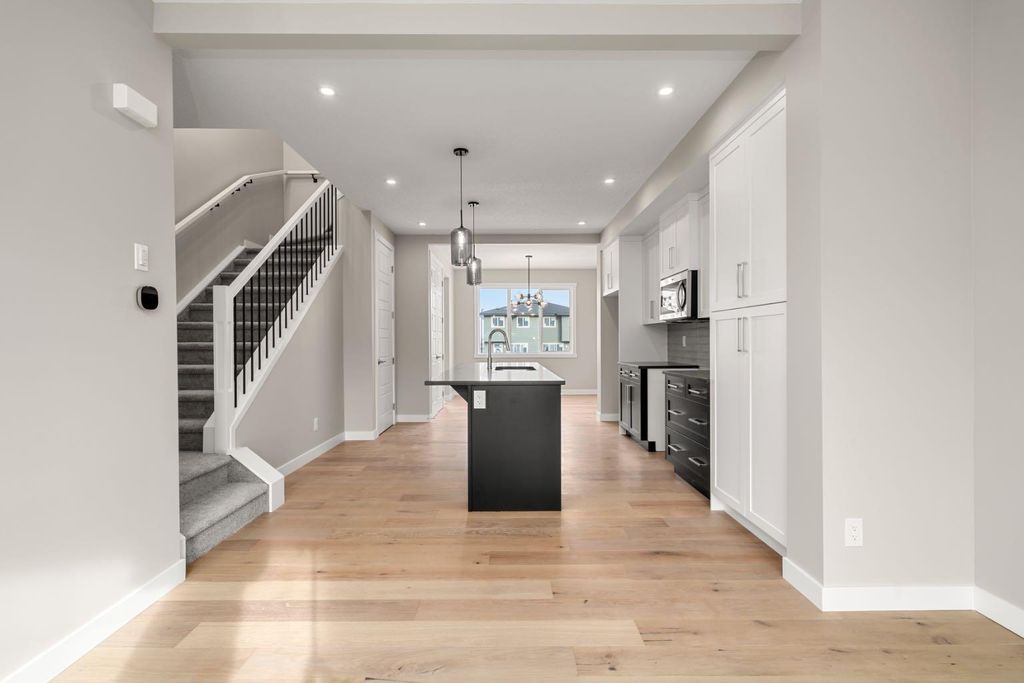 Photo of 122 Sora Gardens SE, Calgary, AB T3S 0V3 (MLS # A2283234)