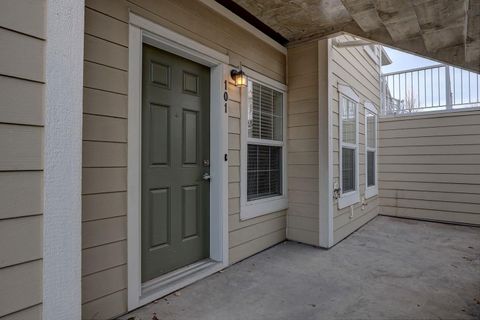 101 Auburn Bay Street SE Calgary AB T3M 2A3