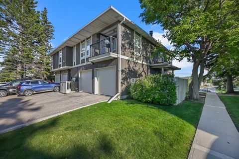 Photo of 544 Blackthorn Road NE #1402, Calgary, AB T2K 5J5 (MLS # A2324326)