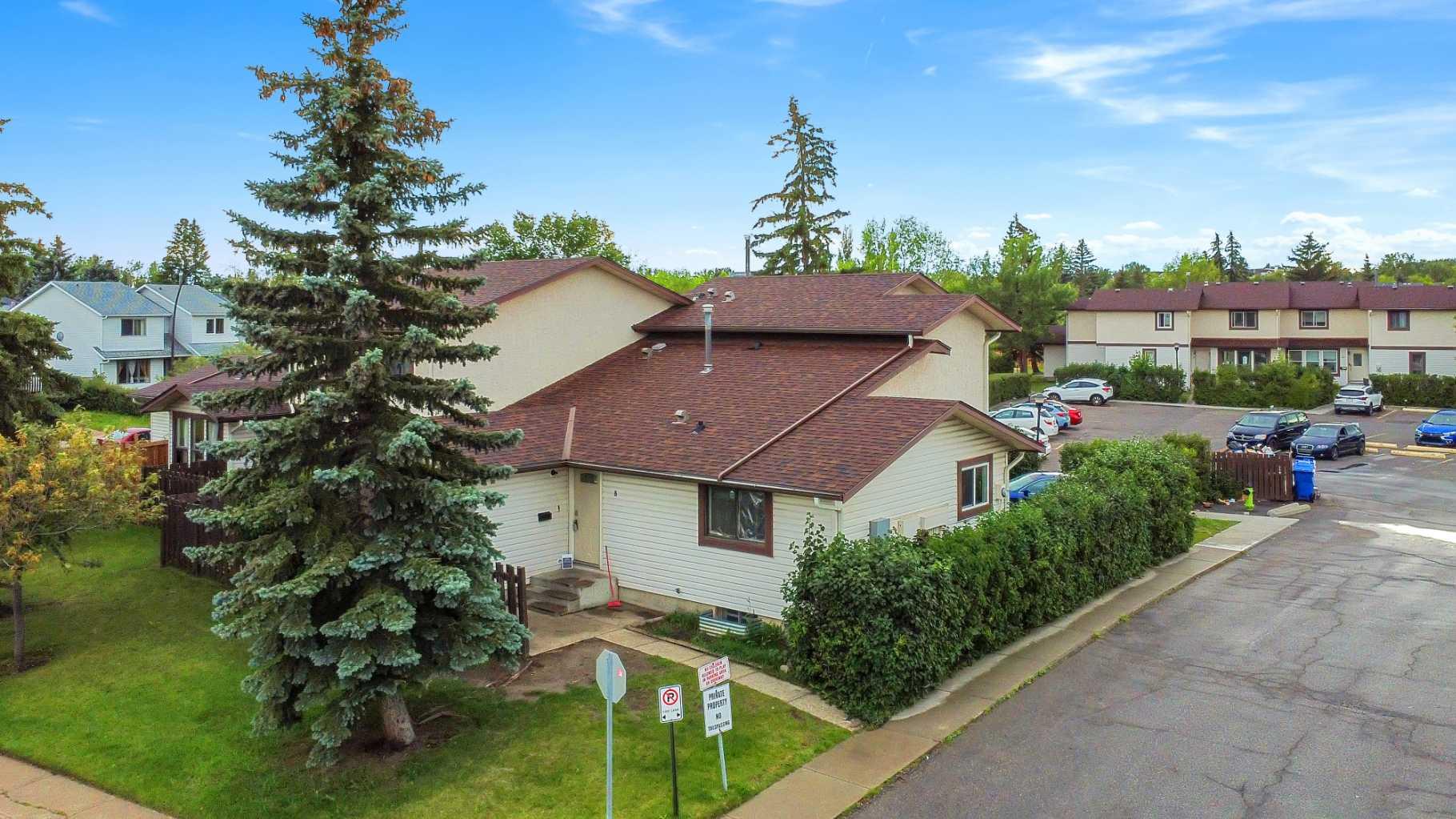 75 Templemont Way NE 8