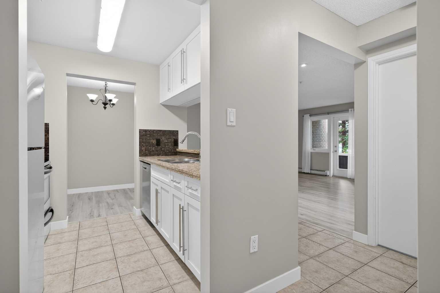 790 Kingsmere Crescent SW 116
