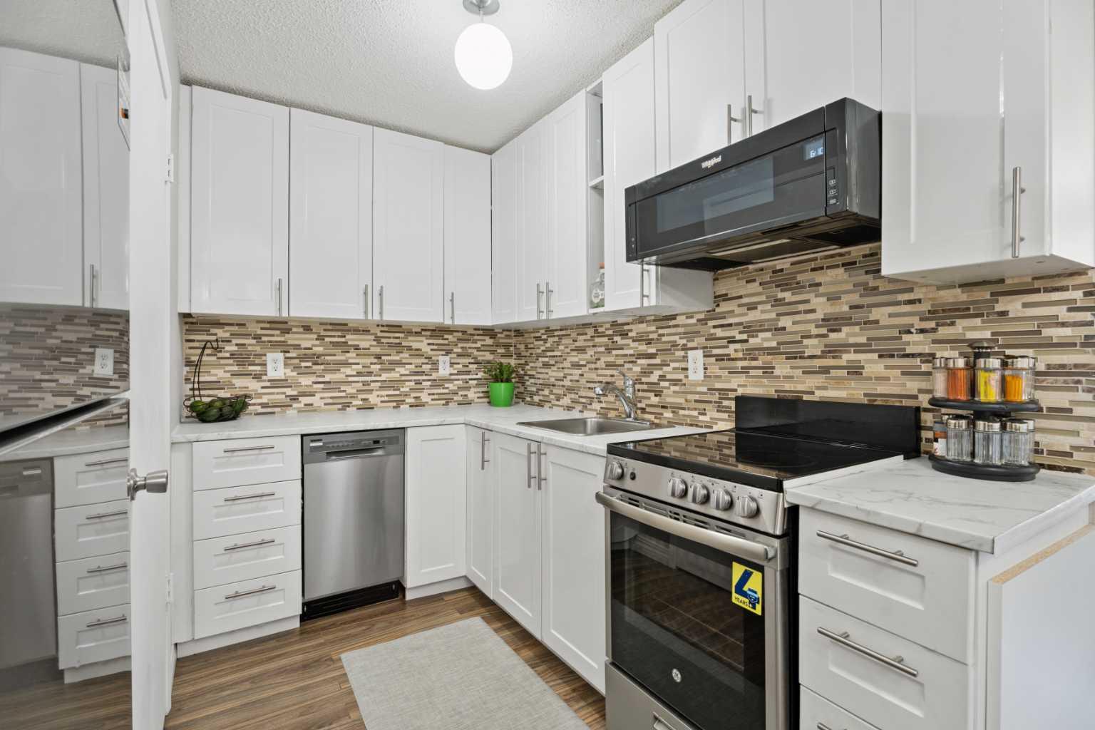 3809 45 Street SW 137